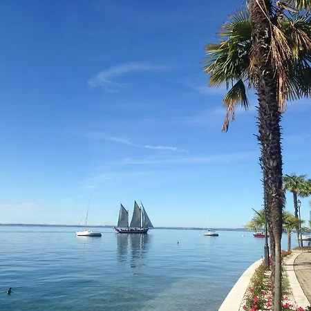 Apartment Alla Palma Lazise